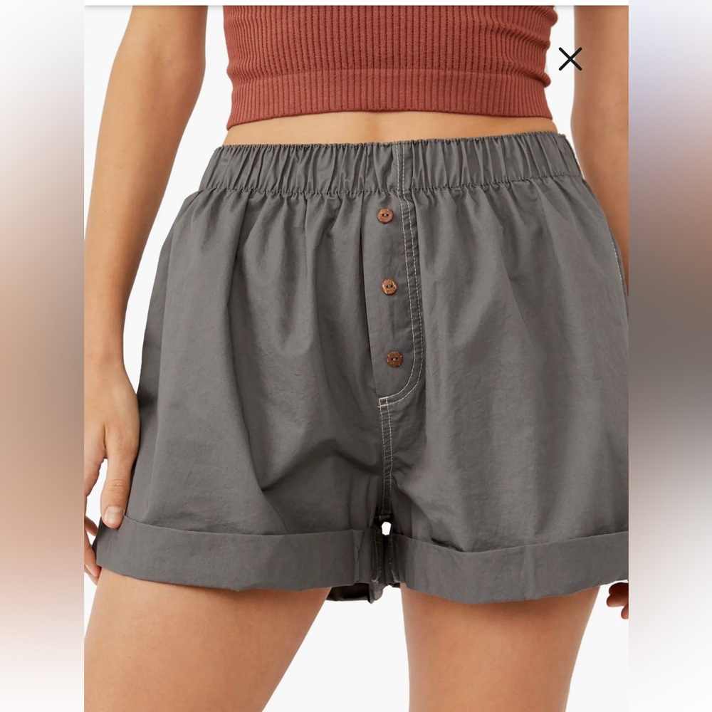 Sunday Morning Lounge
Shorts